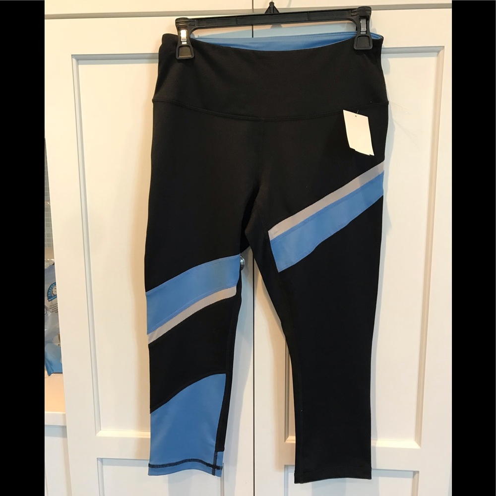 Z by ZELLA NEW Mesh-Up High Waist Crop Leggings